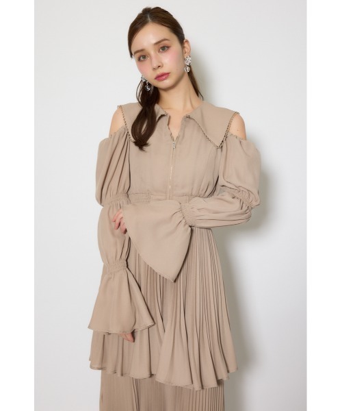 rienda(リエンダ)の「ビッグカラープリーツフレアワンピース 春服(ワンピース・レディース・ブラック/ライトピンク/ベージュ・FREE)」の19枚目の写真