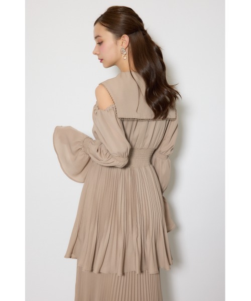 rienda(リエンダ)の「ビッグカラープリーツフレアワンピース 春服(ワンピース・レディース・ブラック/ライトピンク/ベージュ・FREE)」の20枚目の写真