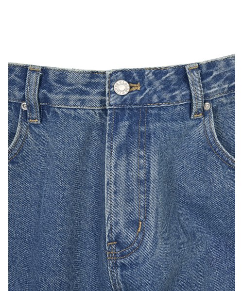 LORES(ロアス)の「Tag Denim Pants - Blue(デニムパンツ・レディース・その他・M/L/XL)」の3枚目の写真