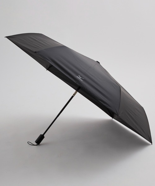 MIZUNO(ミズノ )の「【WEB限定】遮光100% 遮熱 晴雨兼用 折りたたみ日傘 自動開閉 軽量 ロゴ(折りたたみ傘・レディース・ホワイト/ブラック/ブルー・FREE)」の10枚目の写真