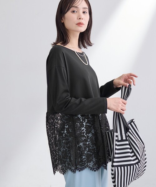 INDIVI(インディヴィ)の「【洗える/レイヤードにおすすめ】レース切り替えカットソー(Tシャツ/カットソー・レディース・オフホワイト/ブラック・05/13/15 /38)」の2枚目の写真