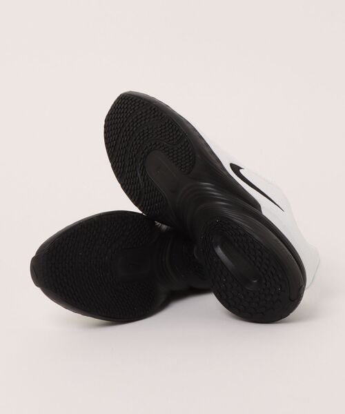 NIKE(ナイキ)の「NIKE ナイキ UPLIFT SC【軽量】メンズスニーカー 厚底(アップリフトSC) IB2765-103 ホワイト/ブラック/ピュアプラチナム(スニーカー・メンズ・ホワイト×ブラック・25.0cm/25.5cm/26.0cm/26.5cm/27.0cm/27.5cm/28.0cm)」の3枚目の写真