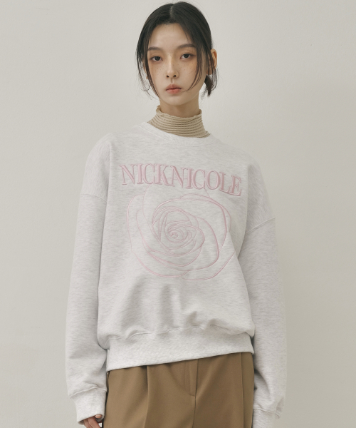 NICK&NICOLE(ニックアンドニコール)の「VOLUME NICOLE ROSE SWEATSHIRT_MELANGE LIGHT PINK(スウェット・レディース・その他・FREE)」の1枚目の写真