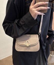 urbanfemine./合成皮革 シンプル ゴールド モチーフ バックル ショルダーバッグ U7605