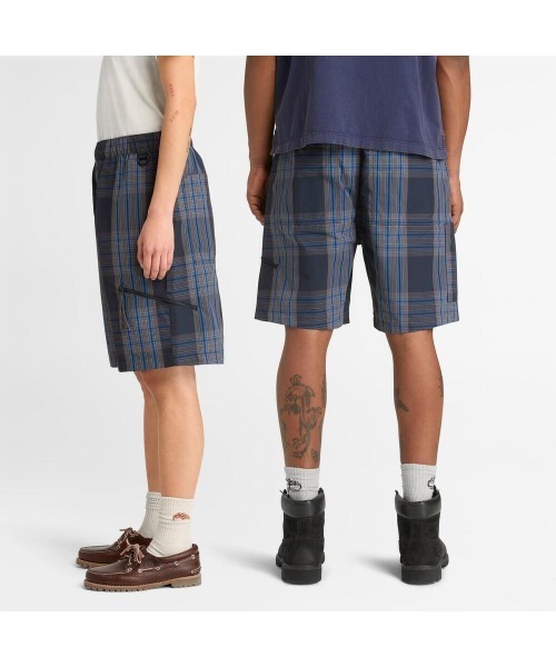 Timberland(ティンバーランド)の「DWR ヤーンダイ プレイド ショーツ ユニセックス(その他パンツ・メンズ・ダークブルー・SMALL/MEDIUM/LARGE/X-LARGE)」の3枚目の写真