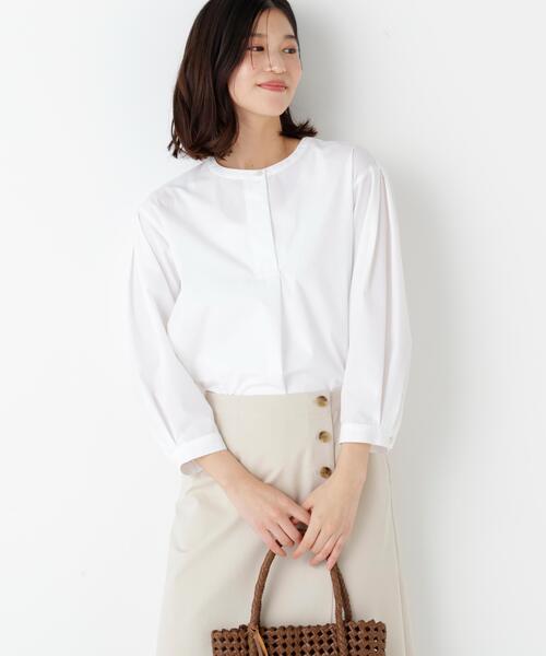 human woman（ヒューマンウーマン）の「◆【ウォッシャブル】綿ポリエステル先染ノーカラーブラウス（シャツ/ブラウス・レディース・ホワイト/ブルー系その他3・MEDIUM）」の4枚目の写真