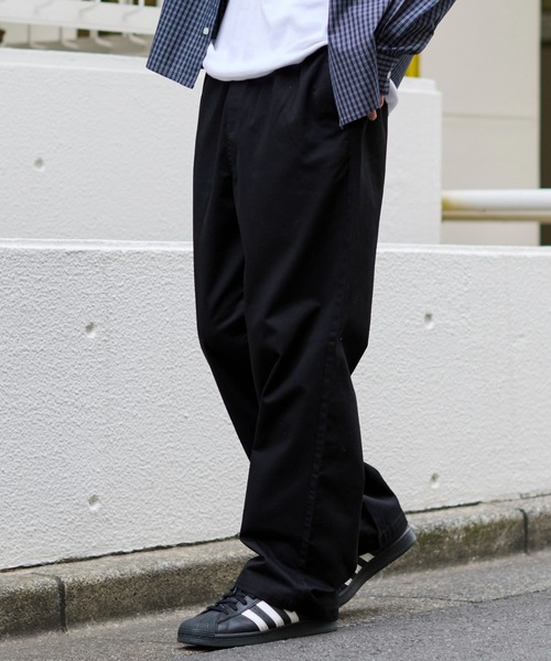 WEGO(ウィゴー)の「WEGO/【26年春夏新作】ユルフィットコットンイージーパンツ(チノパンツ・メンズ・ブルー系その他4/ブラック/カーキ/ナチュラル/レッド系その他・LARGE/MEDIUM/SMALL/X-SMALL)」の11枚目の写真