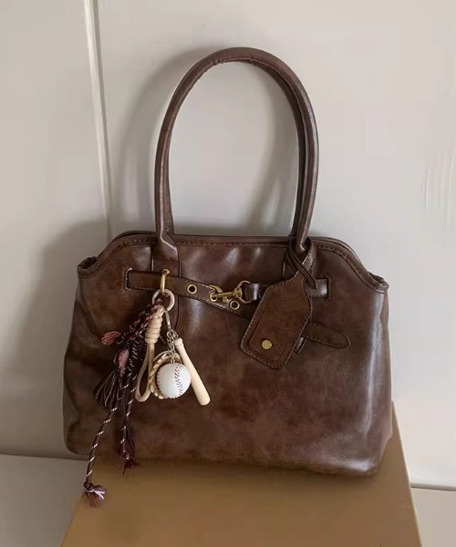 LAC-VERT(ラック・ヴェール)の「ヴィンテージ風ビッグトートバッグ(トートバッグ・レディース・ブラック/ブラウン・FREE)」の11枚目の写真