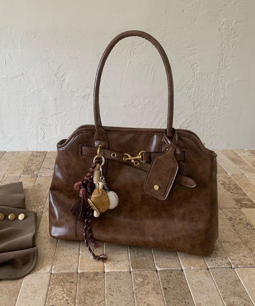 LAC-VERT(ラック・ヴェール)の「ヴィンテージ風ビッグトートバッグ(トートバッグ・レディース・ブラック/ブラウン・FREE)」の13枚目の写真