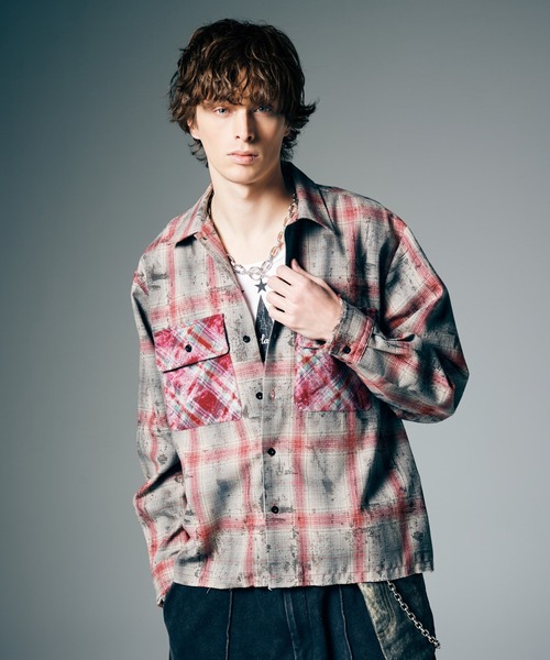 glamb(グラム)の「Grunge Stain Check Shirt / グランジステインチェックシャツ(シャツ/ブラウス・メンズ・レッド/ブルー・S/M/L)」の2枚目の写真