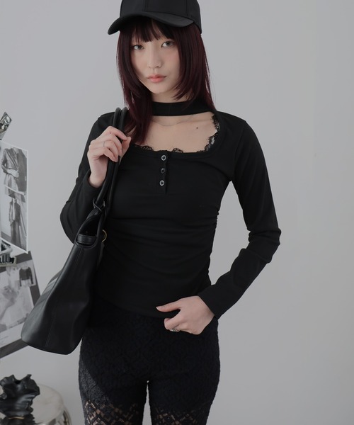 Ulysses(ユリシス)の「レースレイヤードチョーカートップス(Tシャツ/カットソー・レディース・ブラック/ホワイト/グレー・M/S)」の3枚目の写真