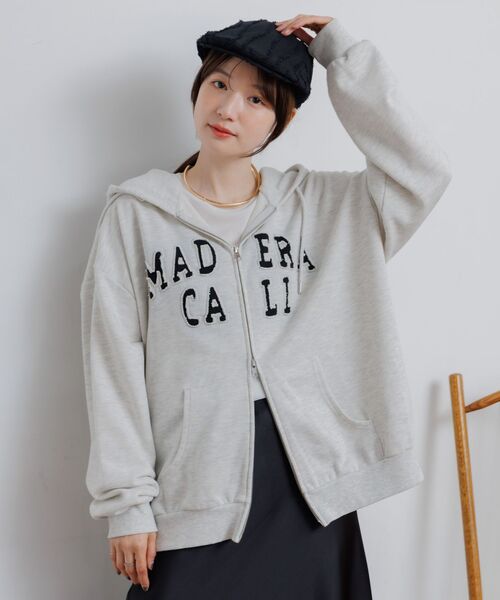 RETRO GIRL（レトロガール）の「フロントロゴパッチパーカー（パーカー・レディース・ホワイト系その他/ブルー・FREE）」の15枚目の写真