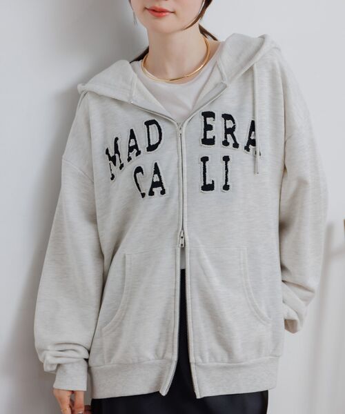 RETRO GIRL（レトロガール）の「フロントロゴパッチパーカー（パーカー・レディース・ホワイト系その他/ブルー・FREE）」の17枚目の写真