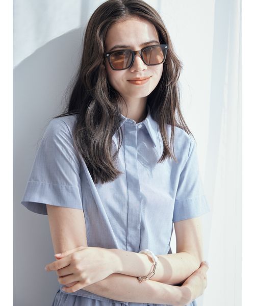 Mila Owen（ミラオーウェン）の「カラークリアフリームサングラス（サングラス・レディース・ブラウン・F）」の5枚目の写真