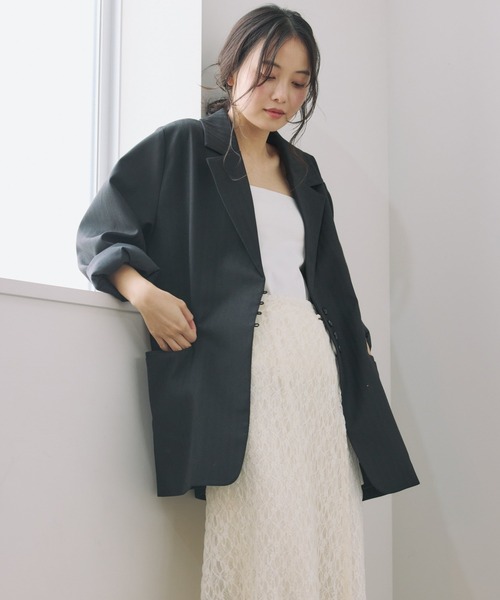 Alumu.(エルム)の「AM610204 2WAYフリルヘリンボーンジャケット(テーラードジャケット・レディース・ブラック/チャコール・FREE)」の15枚目の写真