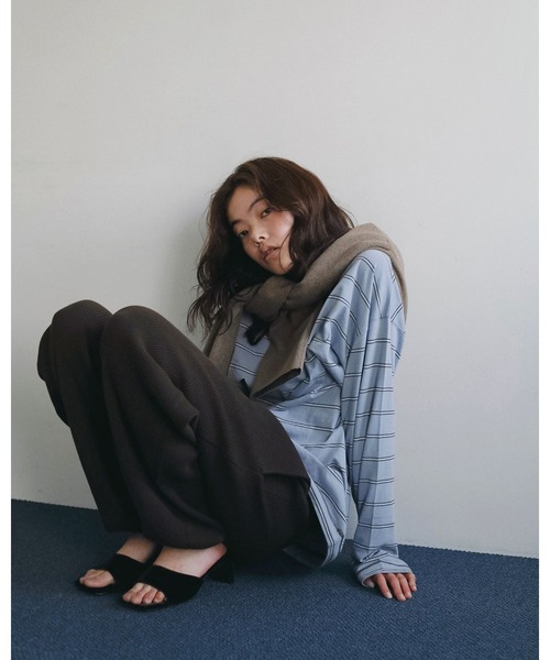 anuke（アンヌーク）の「Border Loose Long T-shirts（Tシャツ/カットソー・レディース・チャコールグレー/ブラウン/ブルー系その他・FREE）」の7枚目の写真