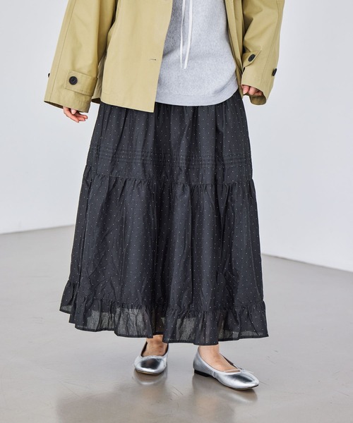 studio CLIP（スタディオクリップ）の「タックギャザーロングスカート（スカート・レディース・ベージュ/ブラック/オフホワイト・FREE）」の6枚目の写真