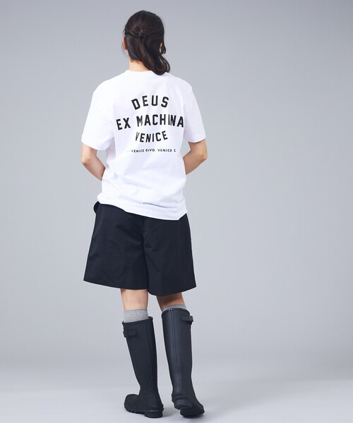DEUS EX MACHINA（デウスエクスマキナ）の「【DEUS / デウス】VENICE SKULL / バックプリント 半袖Tシャツ / ユニセックス（Tシャツ/カットソー・メンズ・ブラック/ホワイト・M）」の4枚目の写真