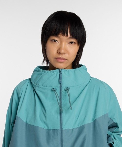 NEW BALANCE(ニューバランス)の「NB GREY カラーブロックジャケット(ブルゾン・レディース・ターコイズブルー/スミクロ・SMALL/MEDIUM/LARGE/X-LARGE)」の9枚目の写真