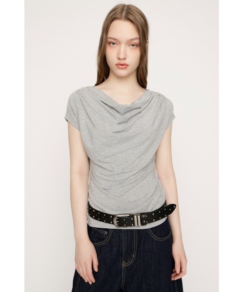 SLY（スライ）の「【SNSで話題！】DRAPE NECK CUT TOPS ドレープネックカットトップス 春服 夏服（Tシャツ/カットソー・レディース・杢グレー/ブラウン/アイボリー/ブラック・FREE）」の19枚目の写真