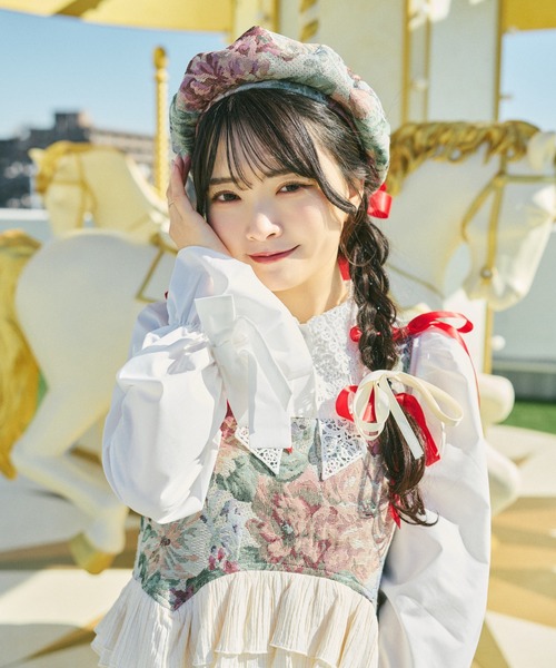 kutir(クティール)の「【クティールとレトロ】ゴブランリボンベレー帽(ハンチング/ベレー帽・レディース・グレー/ブルー/アイボリー/ピンク・FREE)」の5枚目の写真