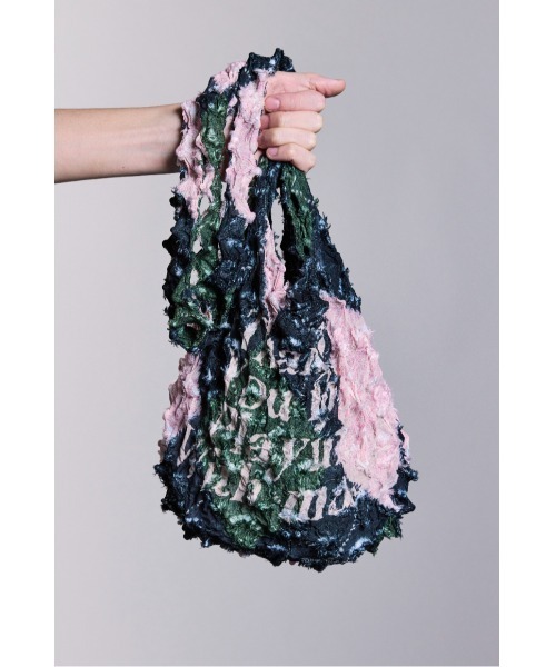 MASU(エムエーエスユー)の「SPIKY DIAMOND BAG(ハンドバッグ・メンズ・グリーン系その他/イエロー系その他/ピンク系その他・FREE)」の6枚目の写真