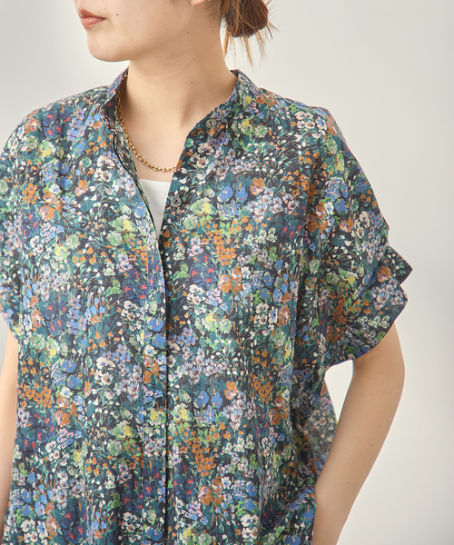 journal standard L'essage(ジャーナルスタンダードレサージュ)の「DEVEAUX/ドットタックスリーブシャツ(シャツ/ブラウス・レディース・ブラック系その他/グリーン系その他/レッド・FREE)」の1枚目の写真