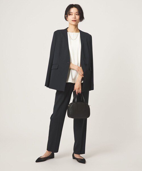 green label relaxing(グリーンレーベルリラクシング)の「クルーネック ショートスリーブ ブラウス マシンウォッシャブル UVカット(シャツ/ブラウス・レディース・ホワイト/ダークグレー・FREE)」の8枚目の写真