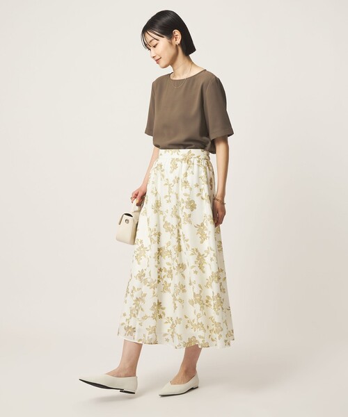 green label relaxing(グリーンレーベルリラクシング)の「クルーネック ショートスリーブ ブラウス マシンウォッシャブル UVカット(シャツ/ブラウス・レディース・ホワイト/ダークグレー・FREE)」の6枚目の写真
