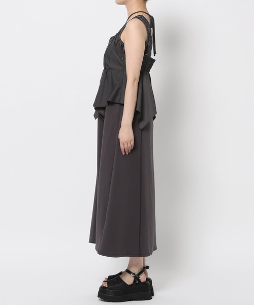 HARE（ハレ）の「2Pビスチェレイヤーキャミワンピース(HARE)（ワンピース・レディース・グレー/ブラック・FREE）」の4枚目の写真