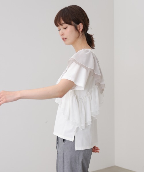 Bou Jeloud(ブージュルード)の「半袖フリルカットソー(Tシャツ/カットソー・レディース・ブラウン/オフホワイト/ブラック・FREE)」の4枚目の写真