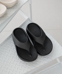 OOFOS（ウーフォス）の「【HEREIAM】OOFOS（ウーフォス）／OOriginal+(ウーオリジナルプラス)（サンダル）」