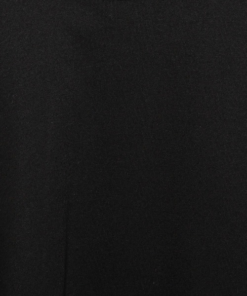 LURAKU（ルラク）の「【LURAKU】Loose Neck Cropped Tee / ルーズネッククロップドTシャツ（Tシャツ/カットソー・メンズ・ブラック/オフホワイト・S/M/L）」の13枚目の写真