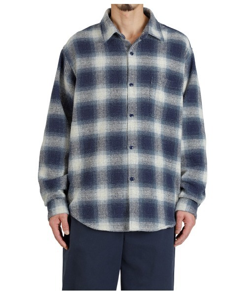 REMI RELIEF NAVY LABEL（レミレリーフネイビーレーベル）の「REMI RELIEF NAVY LABEL / レミレリーフ ネイビーレーベル：ジャズネップチェックSH：RN29373072AK[STD]（シャツ/ブラウス・メンズ・ブルー・L/M）」の2枚目の写真