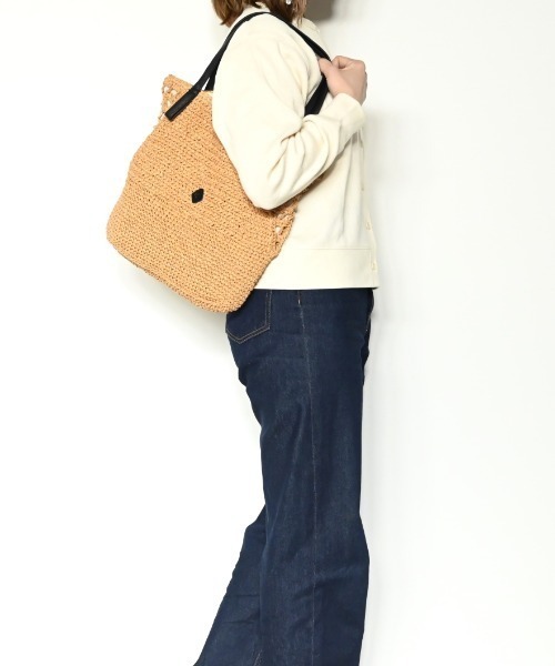 CLEDRAN(クレドラン)の「【ペーパー × 羊革】CL3958 HAND&WORK PAPER SIDE PATTERN TOTE(かごバッグ・レディース・ブラック/ダークベージュ・FREE)」の11枚目の写真