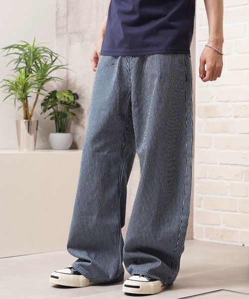 1111clothing(ワンフォークロージング)の「リップデニム&ヒッコリー バレルレッグパンツ / Rip Denim & Hickory Barrel-Leg Pants(デニムパンツ・メンズ・ワンウォッシュ/ネイビー・L/M/S)」の7枚目の写真