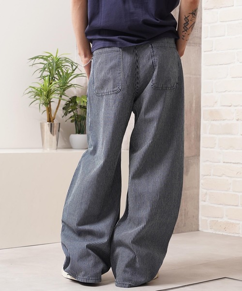 1111clothing(ワンフォークロージング)の「リップデニム&ヒッコリー バレルレッグパンツ / Rip Denim & Hickory Barrel-Leg Pants(デニムパンツ・メンズ・ワンウォッシュ/ネイビー・L/M/S)」の9枚目の写真
