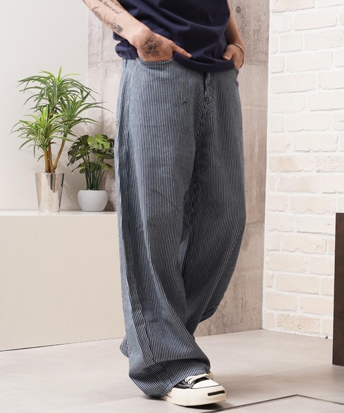 1111clothing(ワンフォークロージング)の「リップデニム&ヒッコリー バレルレッグパンツ / Rip Denim & Hickory Barrel-Leg Pants(デニムパンツ・メンズ・ワンウォッシュ/ネイビー・L/M/S)」の10枚目の写真