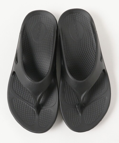 BEAMS HEART（ビームスハート）の「OOFOS / Ooriginal Sandals（26～28cm）（サンダル・メンズ・ブラック/チャコールグレー・28.0cm/27.0cm/26.0cm）」の14枚目の写真