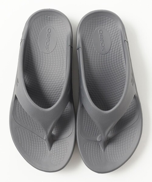 BEAMS HEART（ビームスハート）の「OOFOS / Ooriginal Sandals（26～28cm）（サンダル・メンズ・ブラック/チャコールグレー・28.0cm/27.0cm/26.0cm）」の13枚目の写真