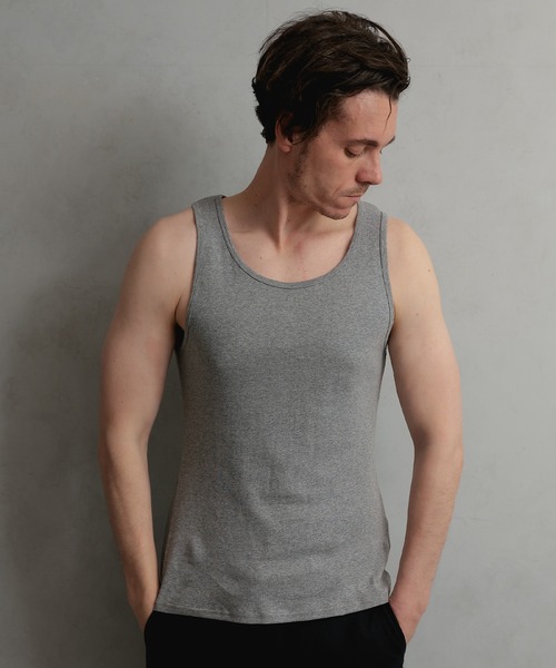 FashionBerry(ファッションベリー)の「リブタンクトップ|ベーシック|綿100%|フィットシルエット|無地|インナー対応|MEN’S BASIC TANK(タンクトップ・メンズ・ネイビー/ブラック/ホワイト/グレー・M/L/LL/3L)」の3枚目の写真