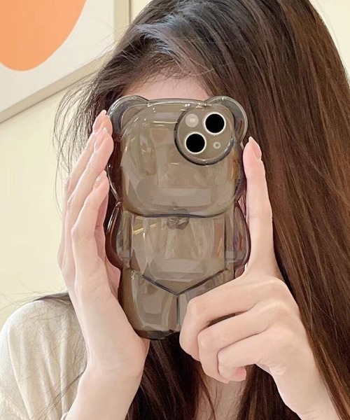 Fun & Daily(ファンアンドデイリー)の「Stand Bear iPhone Case 16 17 Pro ProMax / アイフォンケース(スマホケース/カバー・レディース・クリア/ブラック・iPhone 16 Pro Max/iPhone 16 Pro/iPhone 17 Pro/iPhone 17/iPhone 16/iPhone 17 Pro Max)」の3枚目の写真