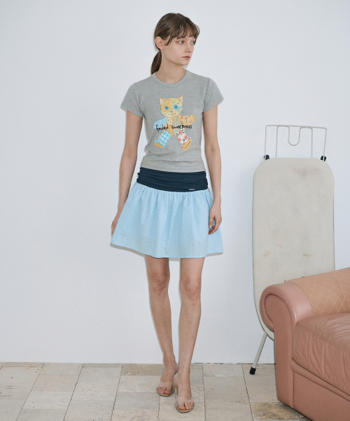 SINOON（シヌーン）の「Eyelet Mix Flare Skirt (Blue)（スカート・レディース・ブルー・MEDIUM/SMALL）」の3枚目の写真