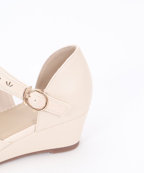 axes femme(アクシーズファム)の「カットワークアシメサンダル(サンダル・レディース・キナリ/ブラック・MEDIUM/LARGE)」の8枚目の写真