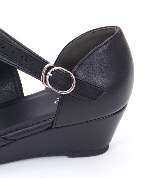 axes femme(アクシーズファム)の「カットワークアシメサンダル(サンダル・レディース・キナリ/ブラック・MEDIUM/LARGE)」の16枚目の写真