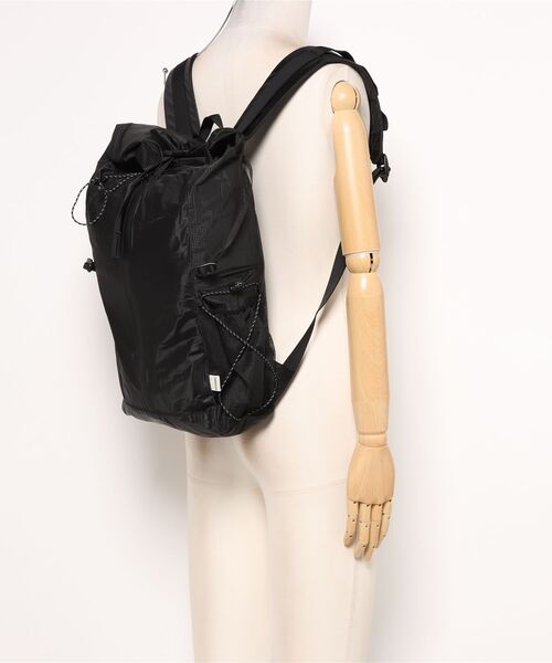 TODAYFUL(トゥデイフル)の「TODAYFUL Useful Sheer Backpack(バックパック/リュック・レディース・ライトブルー/ブラック・FREE)」の3枚目の写真