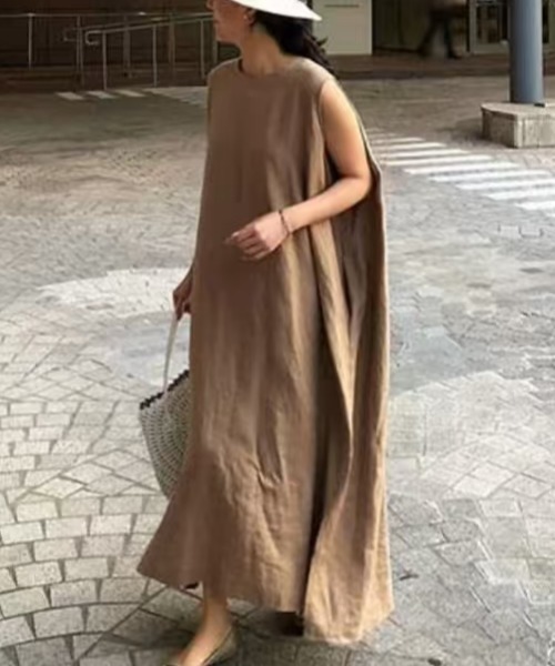 AMAJI（アマジ）の「コットンリネン ノースリーブ ロング丈 ワンピース（ワンピース・レディース・ベージュ/カーキ・SMALL/MEDIUM/LARGE/X-LARGE）」の5枚目の写真