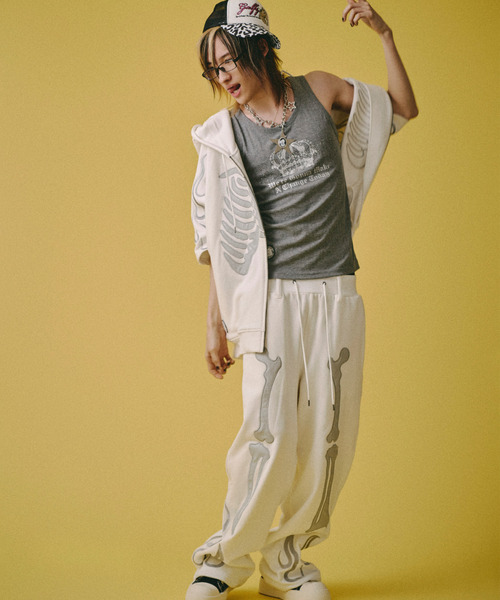 GALFY(ガルフィー)の「『GALFY/ガルフィー』爆上げ↑↑ギラタンク(Tシャツ/カットソー・レディース・ブラック/グレー/ホワイト・XL/L)」の20枚目の写真