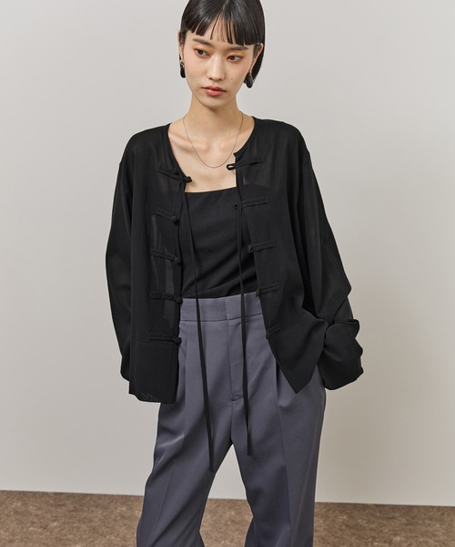 ADAM ET ROPE'（アダムエロペ）の「ガスボイルチャイナディティールシャツ（シャツ/ブラウス・レディース・ブラック/ホワイト・FREE）」の19枚目の写真