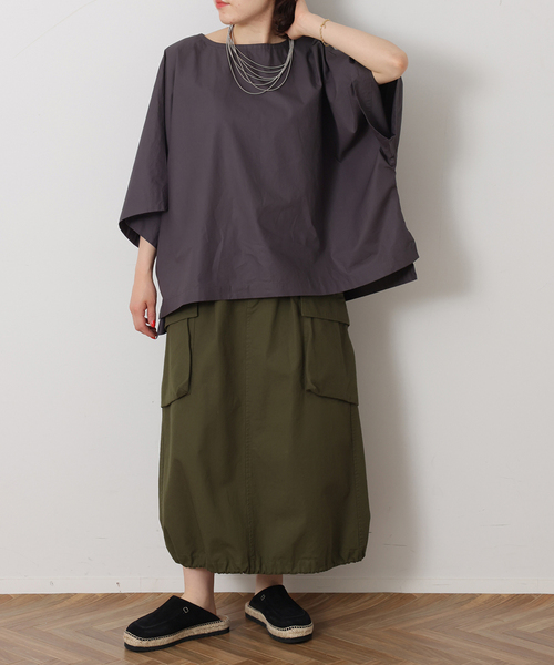 JOURNAL STANDARD LUXE(ジャーナルスタンダード ラックス)の「タイプライター ドルマンシャツ(シャツ/ブラウス・レディース・チャコールグレー/ホワイト/スカイブルー・FREE)」の4枚目の写真